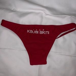 Kauai Bikini Shipwreck Bottom